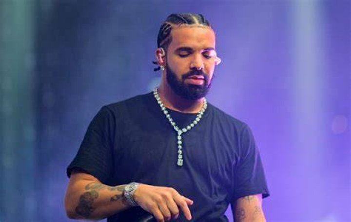 About Drake's and Drake's Wife Personal Trainer Age Family Biography