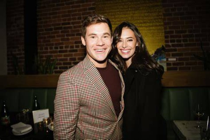 Adam DeVine Marries Chloe Bridges In Mexican Wedding! Photo 4641684