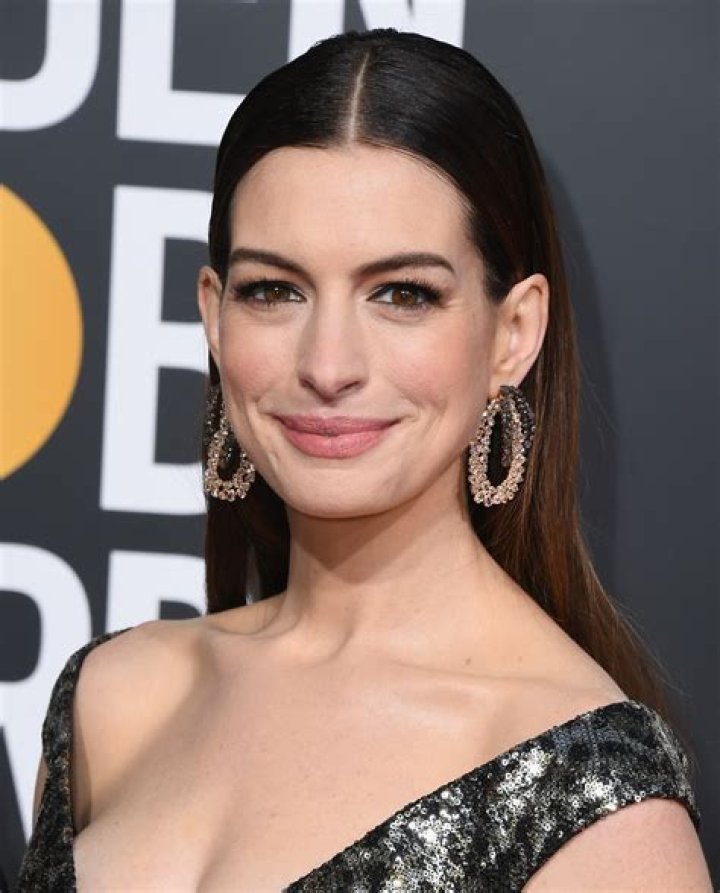 Anne Hathaway.