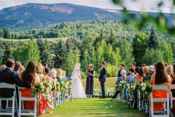Arranging a Small Marriage ceremony on a Budget Chakra Builders