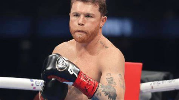 Boxing Canelo Alvarez's incredible talent as a singer was demonstrated