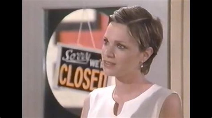 Cari Stahler On Guiding Light (1997) Wife Of Roger Howarth (One Life