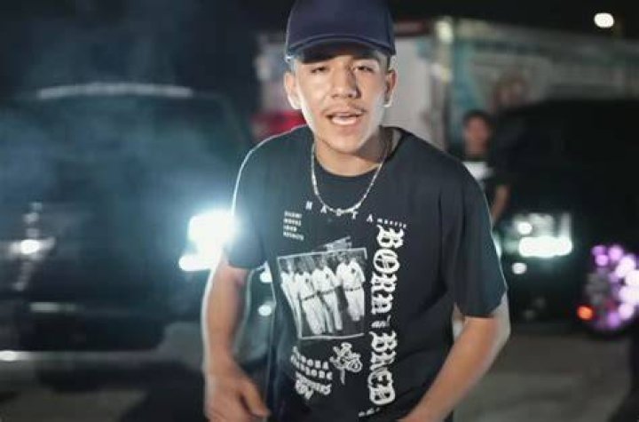 Chino Pacas debuta en el Hot 100 con ‘El gordo trae el mando’