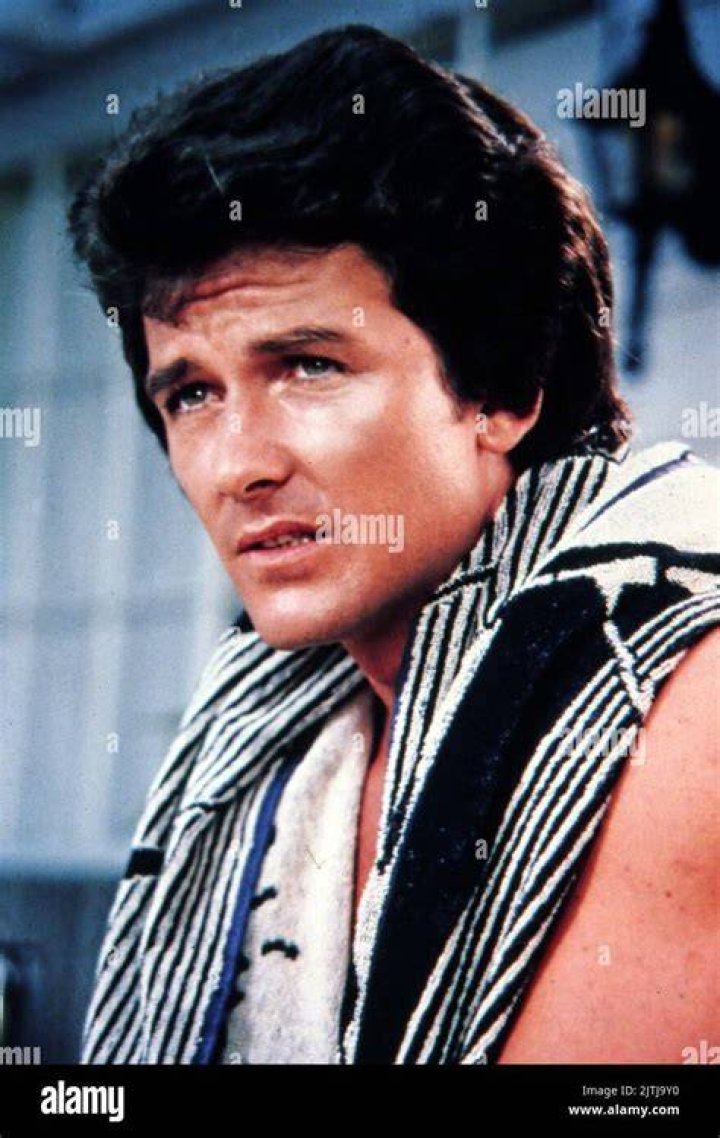 Dallas star Patrick Duffy, 71, is now dating Happy Days actress Linda