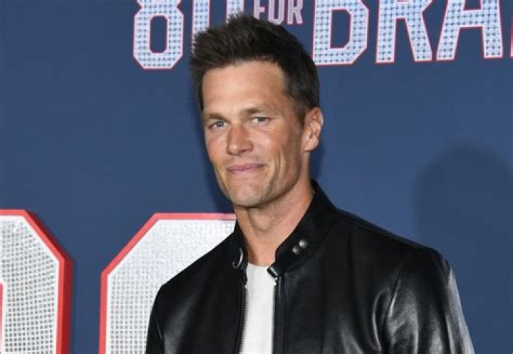 El representante de Tom Brady revela si est&aacute; saliendo con Kim