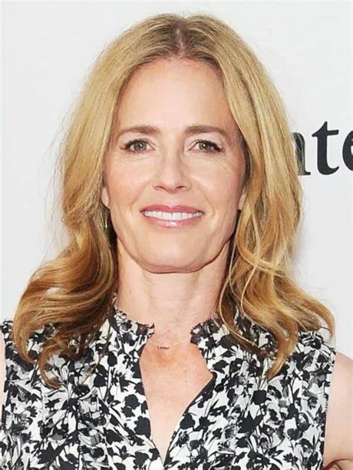 Elisabeth Shue Bio Age Net Worth Married Husband Divo vrogue.co
