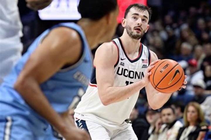 Fourstar forward Alex Karaban commits to UConn men’s basketball The
