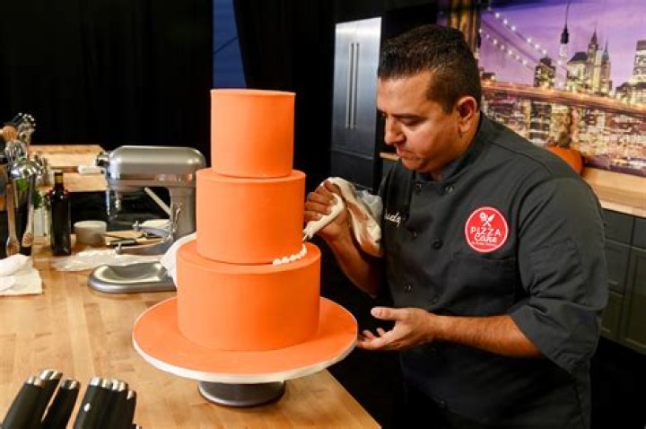 How Cake Boss Buddy Valastro Is Celebrating Christmas This Year Glamour