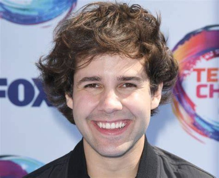 How Much Does David Dobrik Make? YouTuber Reveals His
