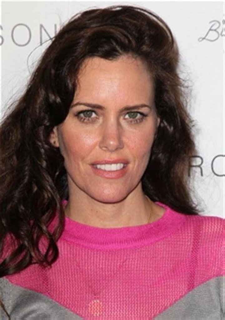 Ione Skye's memoir will spill all on Anthony Kiedis, AdRock