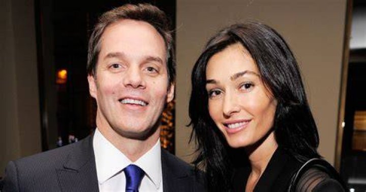 Is Bill Hemmer Getting Married? Magzica