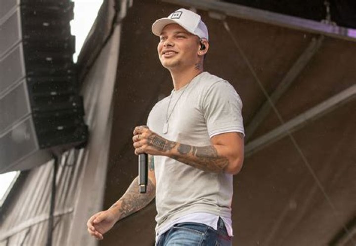 Is Kane Brown white?