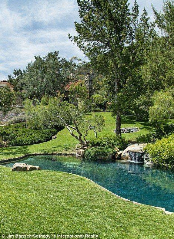 Jeff Bridges lists his Montecito villa for 29.5million Daily Mail Online