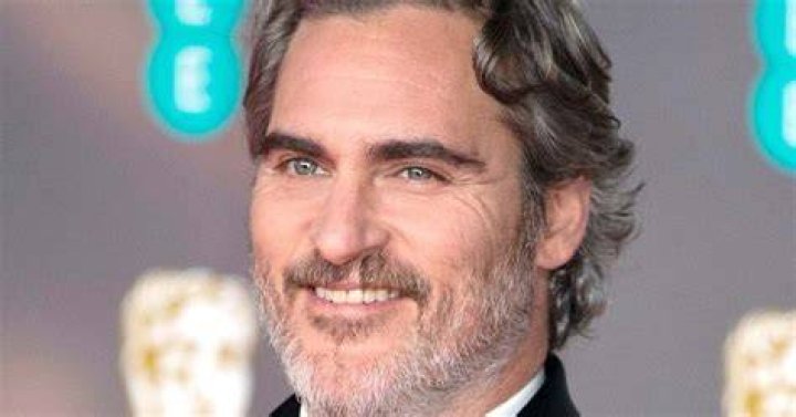 Joaquin Phoenix Net Worth, Wealth, and Annual Salary 2 Rich 2 Famous
