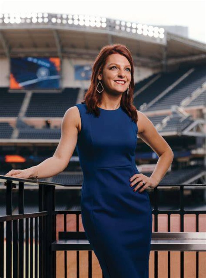 Julia Morales Will Do Anything to Keep Fans Engaged Houstonia