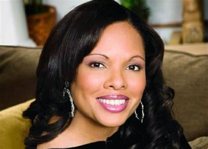 Justine Simmons Bio, Wiki, Net Worth, Married, Husband, Family, Age