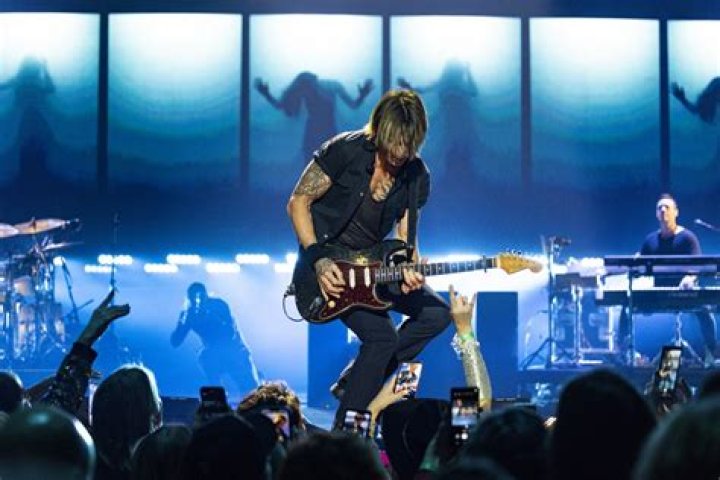 Keith Urban Adds Five Las Vegas Shows After Adele Reschedules Residency