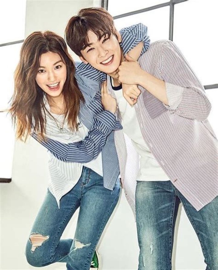 Kim Doyeon and Cha Eun Woo Pemotretan, Mode wanita, Foto perkawinan