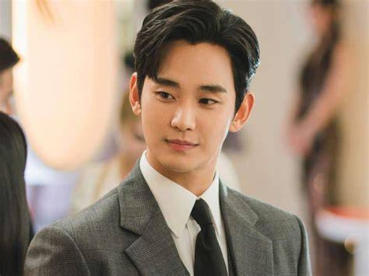 Kim Soohyun » Dramabeans