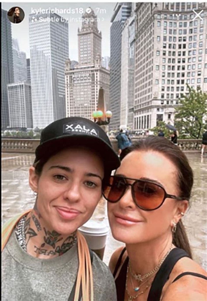 Kyle Richards responds to Jeff Lewis&rsquo; 'lesbian on Ozempic' joke