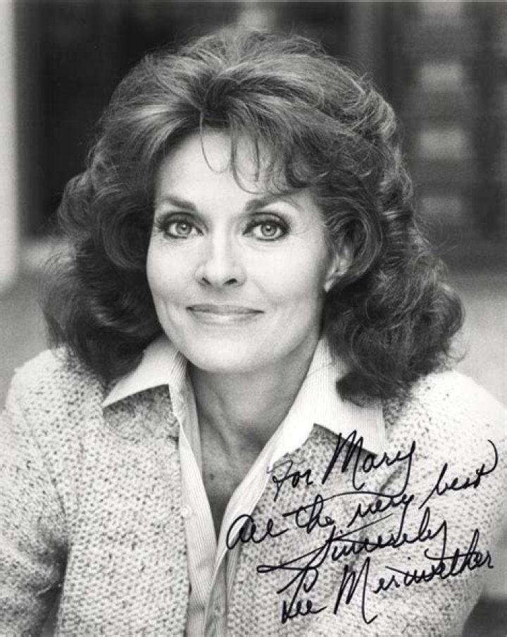 lee meriwether Google Search Lee meriwether, Yvonne de carlo