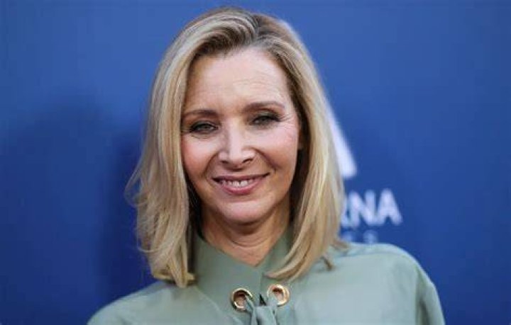 Lisa Kudrow Age, Net Worth, Husband, Family & Biography TheWikiFeed