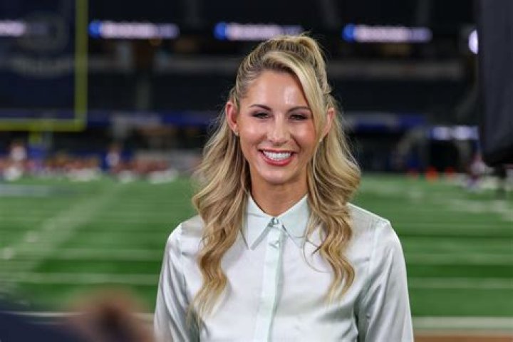 Look Laura Rutledge Has Busy Schedule This Weekend The Spun What's