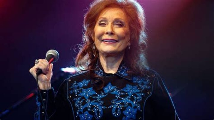 Loretta Lynn Net Worth 2024 Salary, Career, Bio