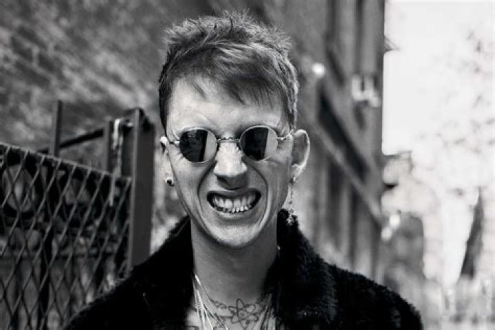 Machine Gun Kelly's childhood trauma Express Digest