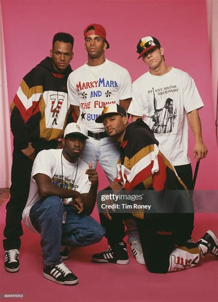 Marky Mark 1990s hip hop Pinterest Baby daddy, Mark wahlberg and