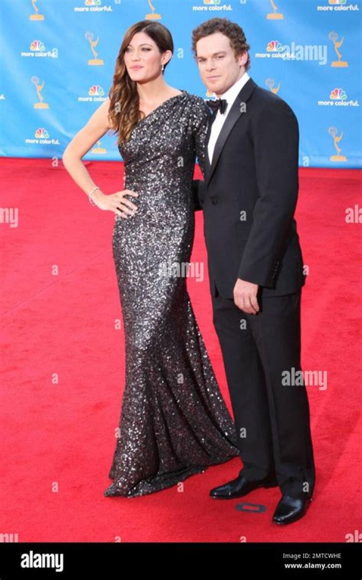 Michael C. Hall married his longtime girlfriend Macgregor after