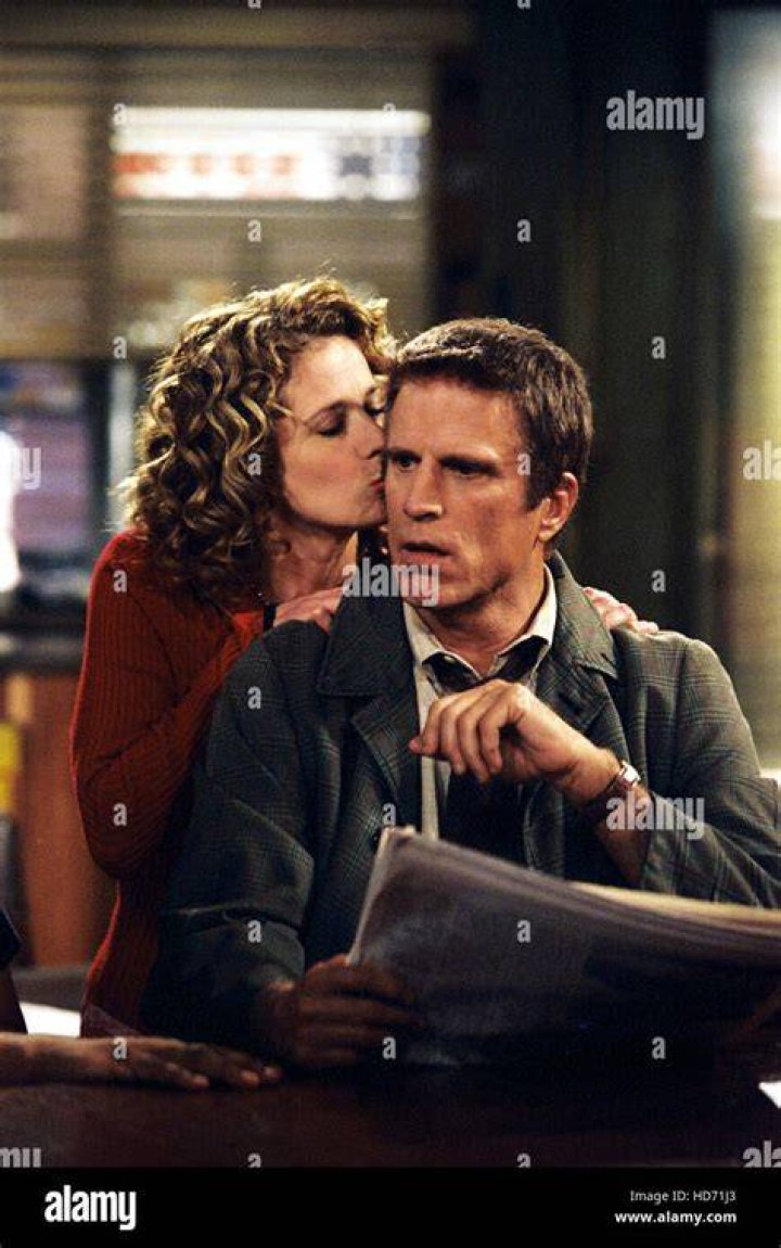 NANCY TRAVIS BECKER SEASON 5 (2002 Stock Photo, Royalty Free Image