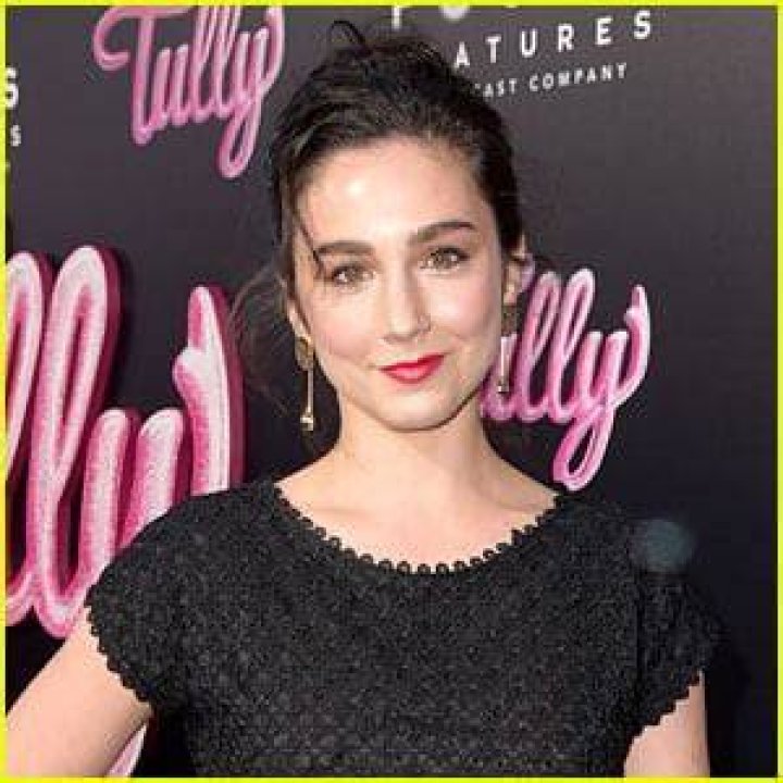 NOT JARED Molly Ephraim