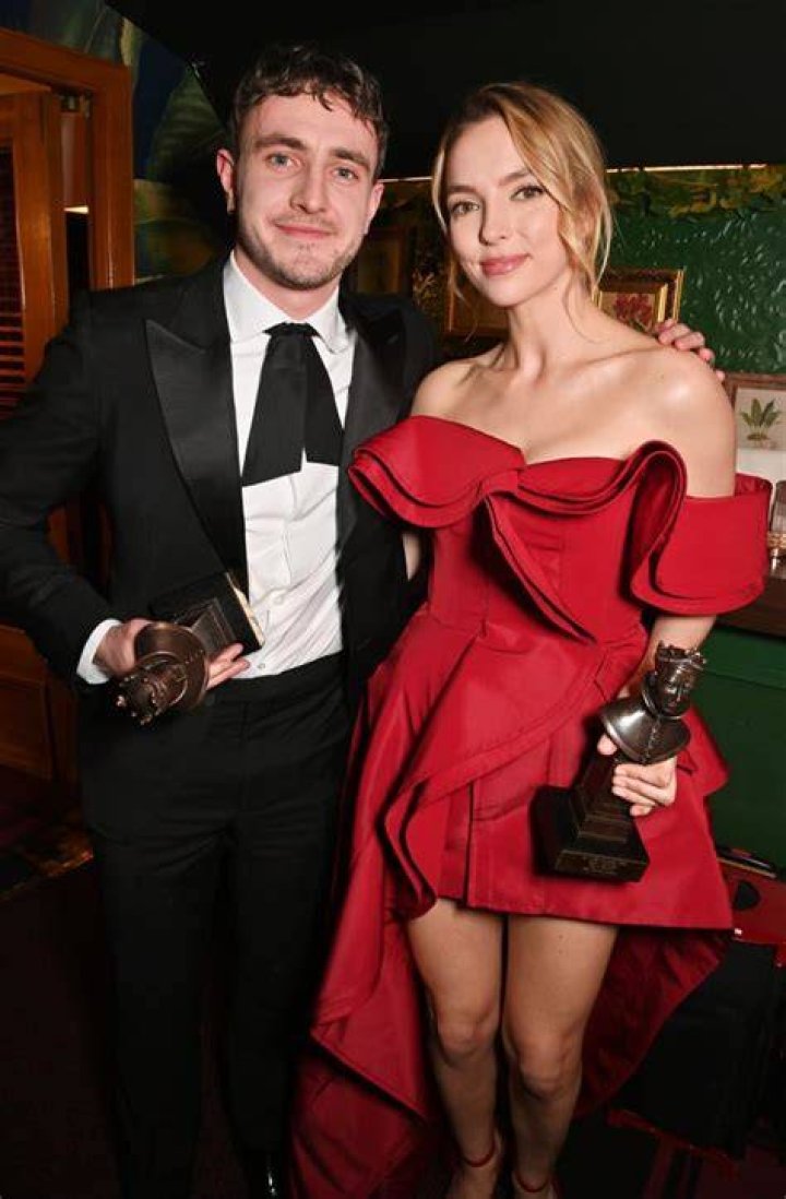 Paul Mescal & Jodie Comer Fans Say They'd Make The 'Perfect Couple