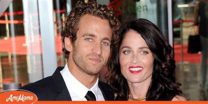 Robin Tunney Is Engaged!