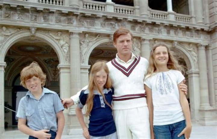 Scott Bakula&rsquo;s Four Children Are All Grown Up &mdash; Meet Them