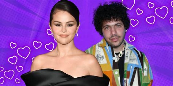 Selena Gomez's Mom Mandy Teefey May Be Pregnant (VIDEO, PHOTO) HuffPost