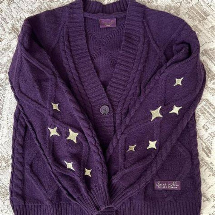 Speak Now Cardigan (Taylor's Version), Hobbies & Toys, Memorabilia