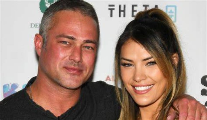 Taylor Kinney children Does Taylor Kinney Have A Son?