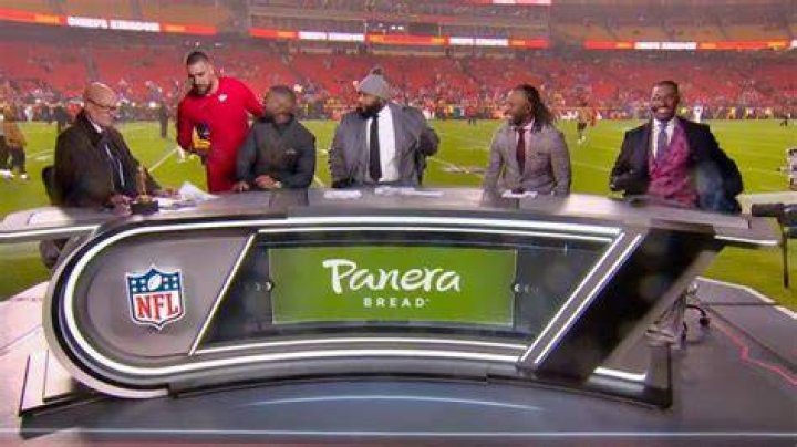 Travis Kelce Crashed ESPN's Monday Night Football Set (and Had Mic Issues)