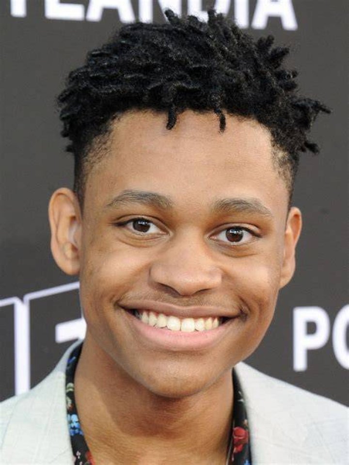 Tyrel Jackson Williams Biography (Age, Girlfriend, & More) mrDustBin