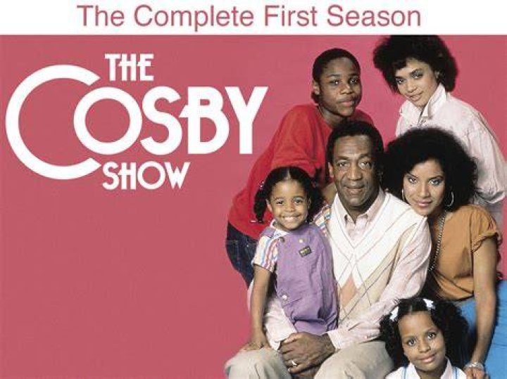 When was The Cosby Show on TV and who was in the Huxtable Family with