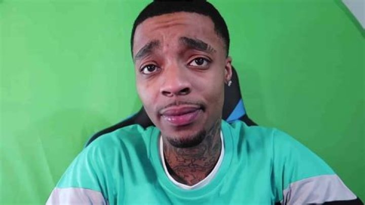 Who Is FlightReacts' Baby Mama? The YouTube Gamer Is Expecting a Baby