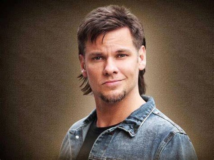 Who is Theo Von's dad? The US Sun