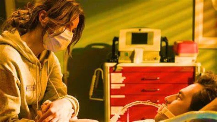 Why did Deluca leave Grey's Anatomy? punditWeb