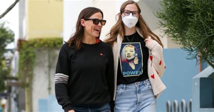 Why Does Violet Affleck Always Wear a Mask Animascorp